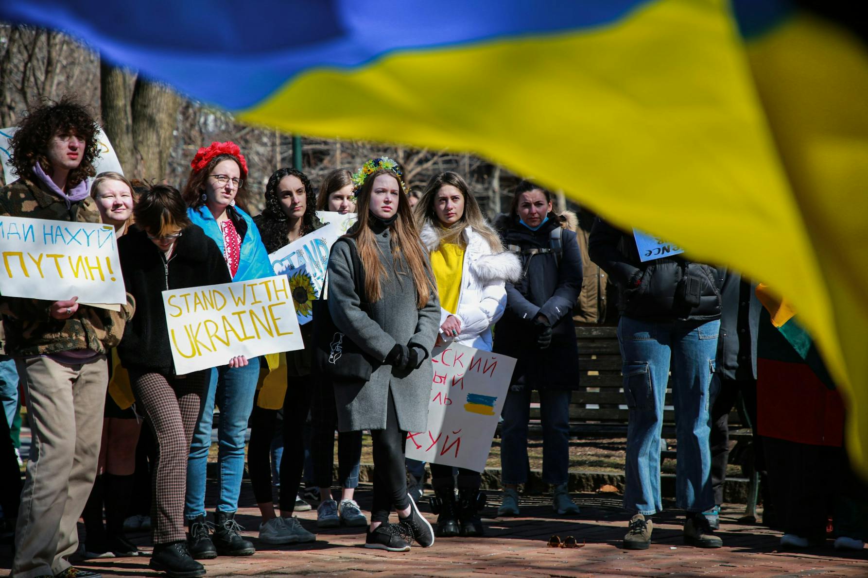 02-28-22 Penn Walk for Ukraine (Jesse Zhang)11.jpg