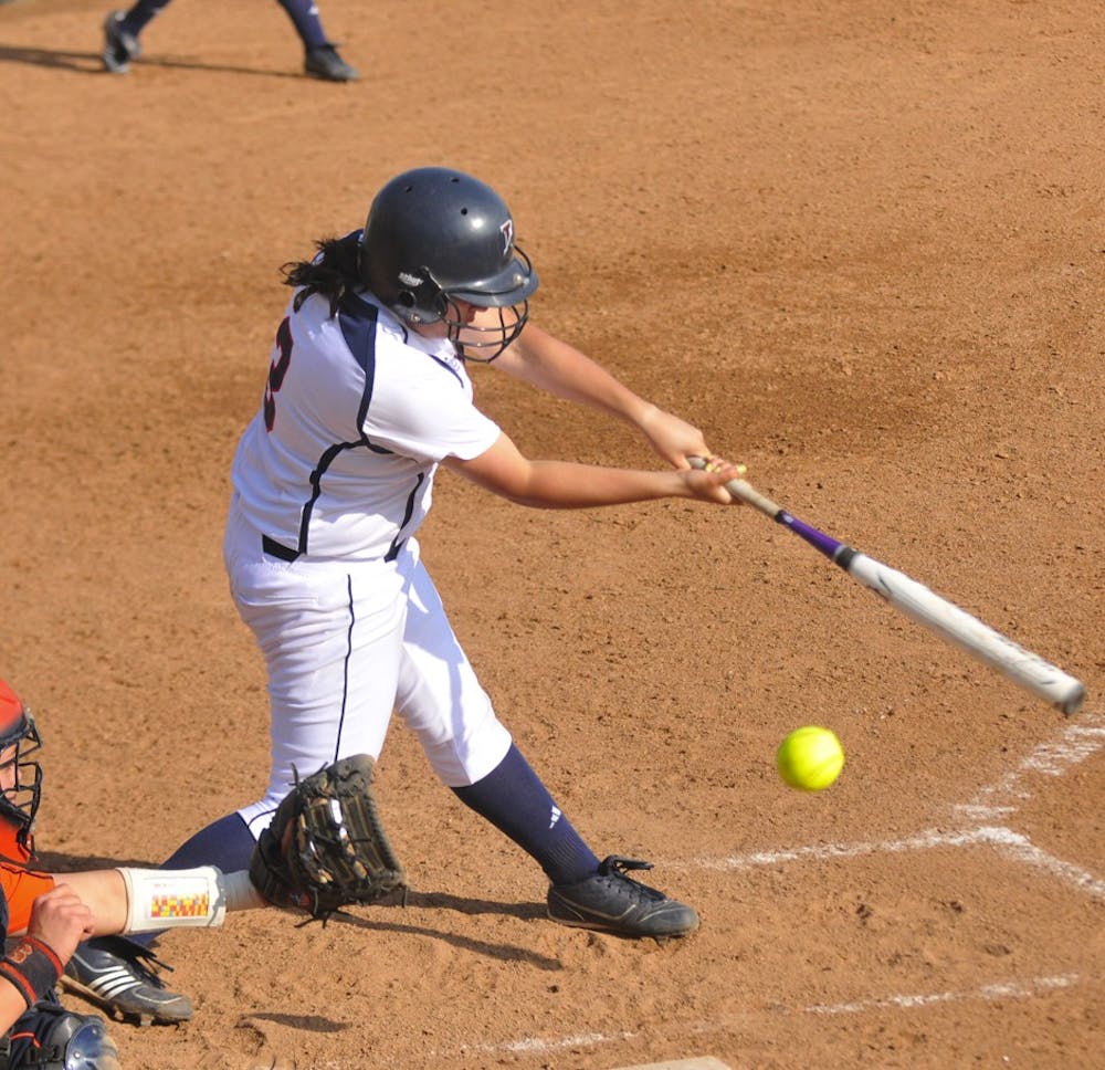 03182011_softball_syracuse0046