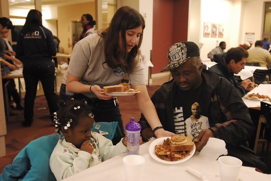 Hillel provides free meals for the homeless