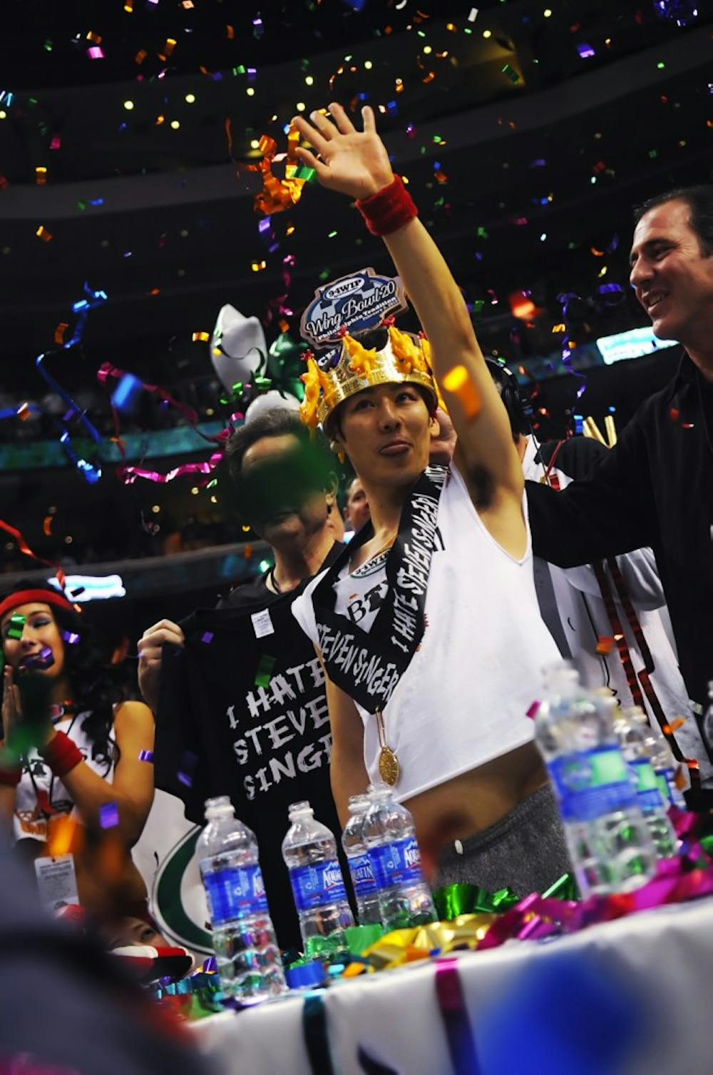 02032012_wingbowl20299