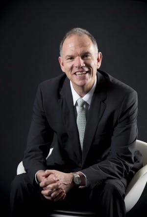 Dean Geoffrey Garrett