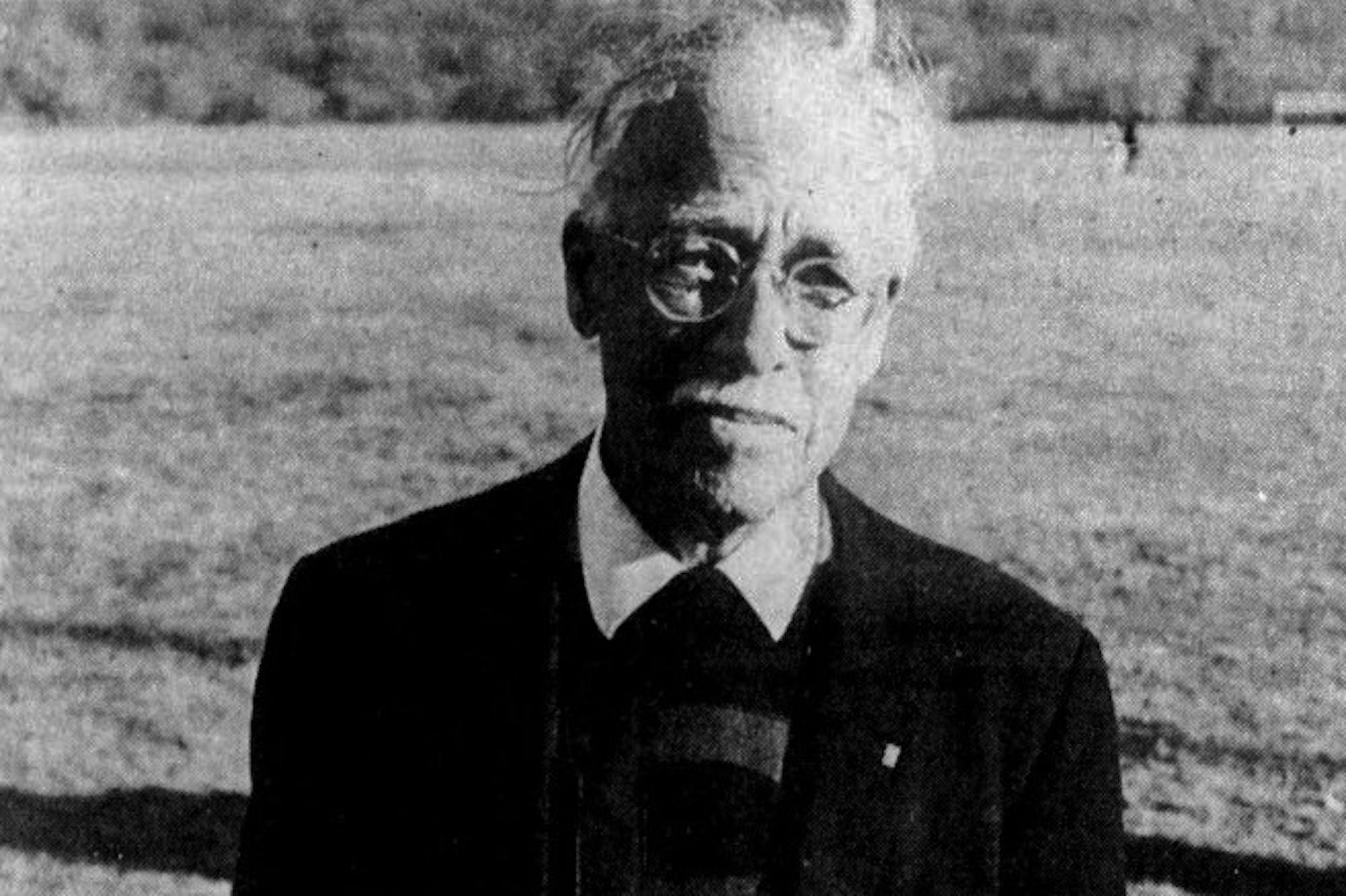 Willis Cummings Cross Country First Black Captain.jpg