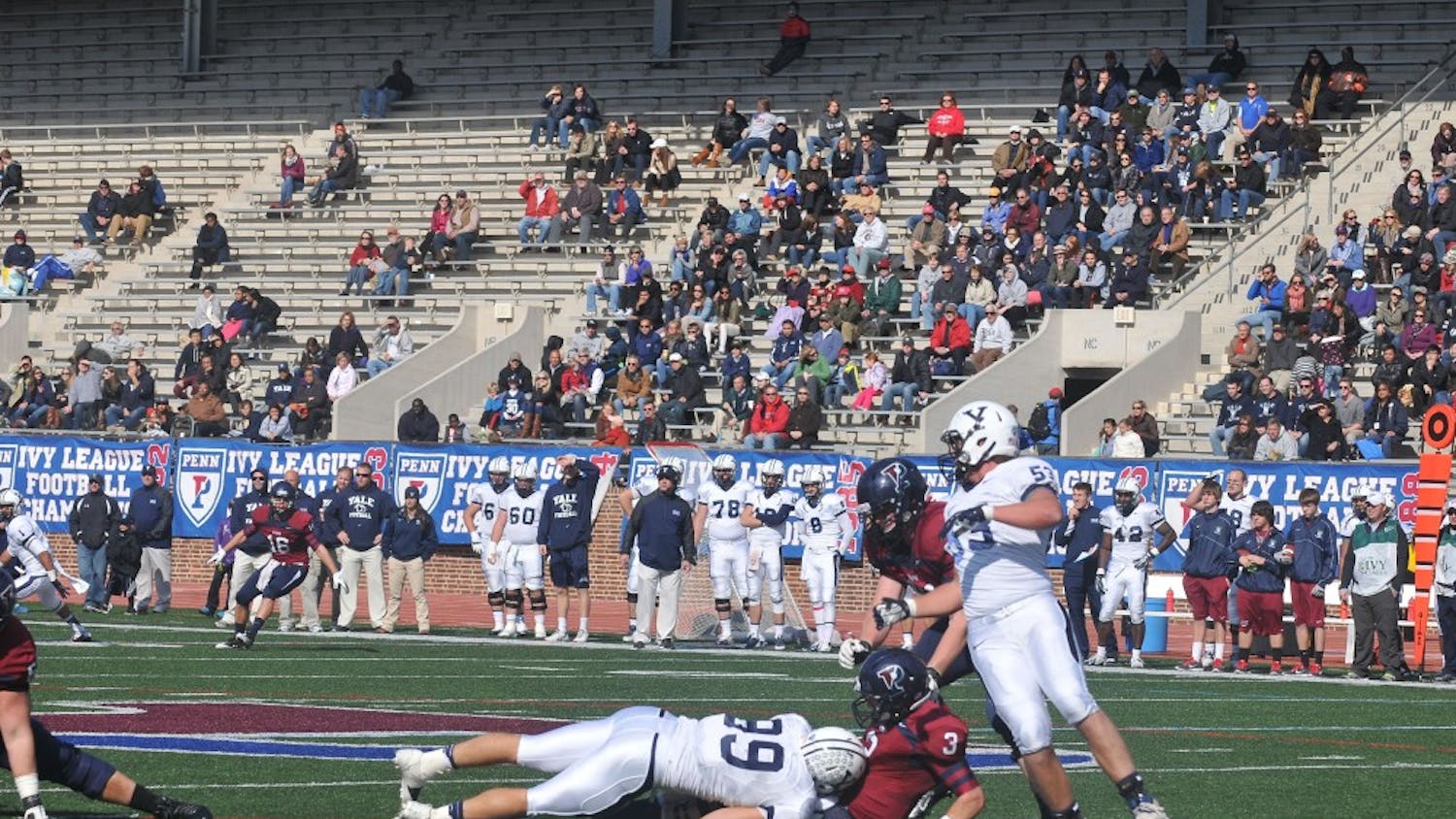 Although fifth-year senior quarterback Ryan Becker (No. 3) struggled to get Penn’s offense going early, the Quakers eventually started racking up substantial yards and converting drives on the Bulldogs’ ‘D’ as the game progressed.