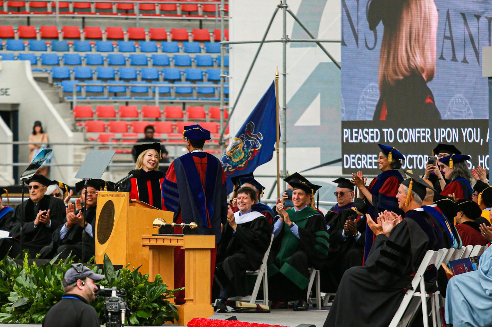 05-16-22 commencement 2022 (Jesse Zhang)-05.jpg