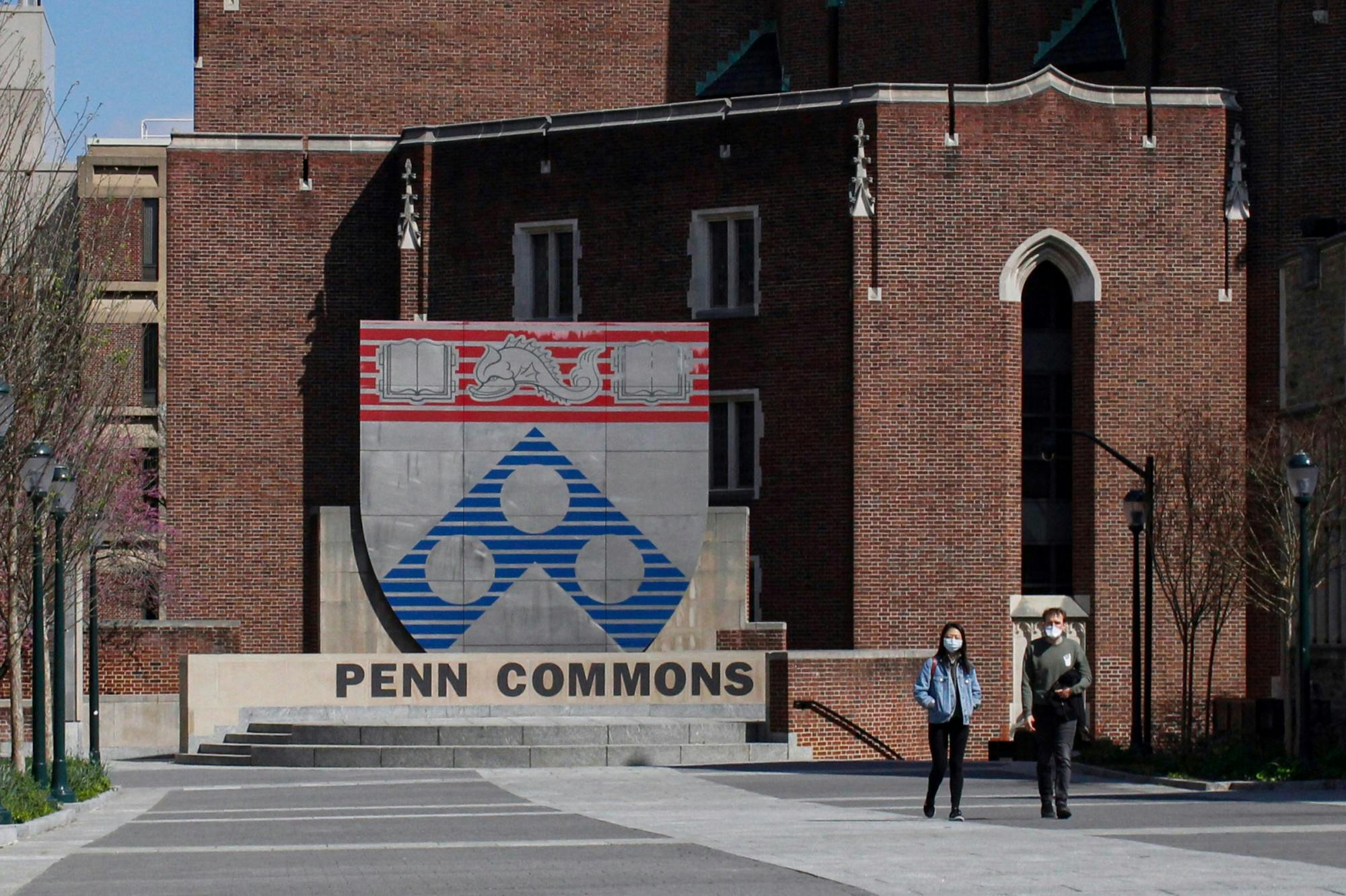 Penn Commons Students with Mask.jpg