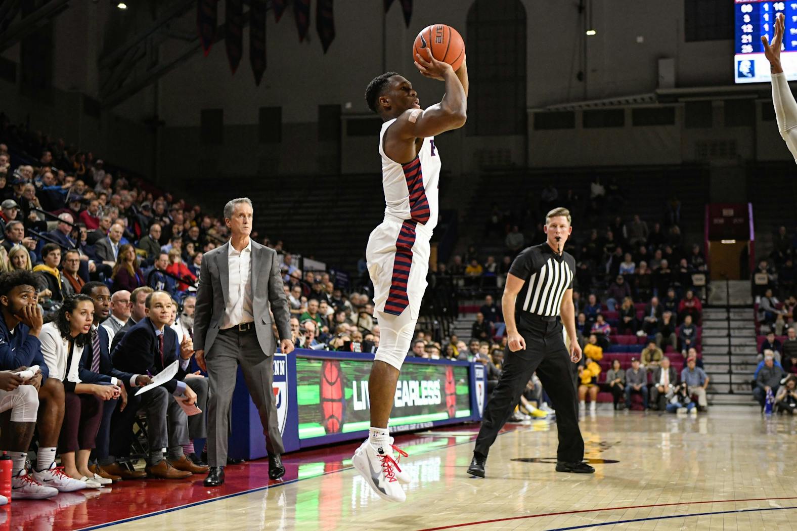 MBB La Salle Jordan Dingle Three Pointer Line.jpg