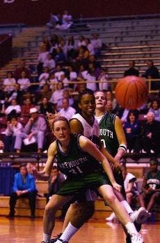 W. Hoops Ivy Notebook: Taylor enjoys life at the charity stripe