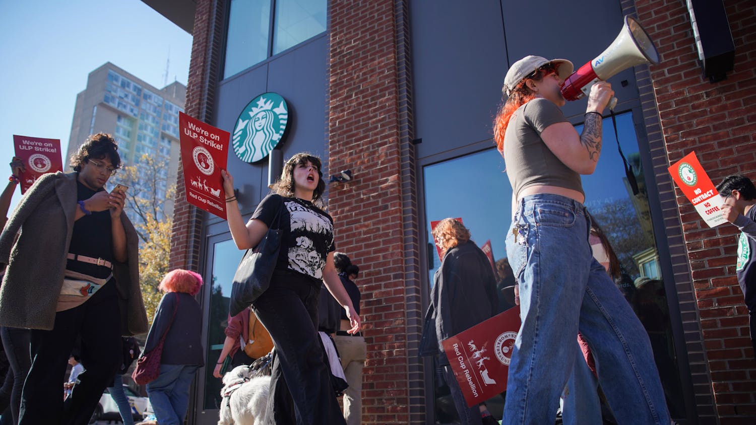 11-16-23 Starbucks Workers Picketing (Anna Vazhaeparambil).jpg