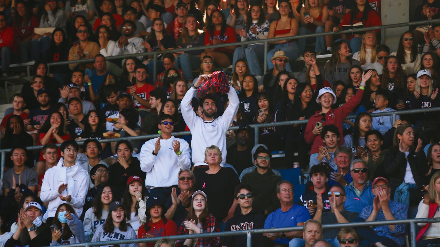 10-22-22 Penn Fans (Jesse Zhang).jpg