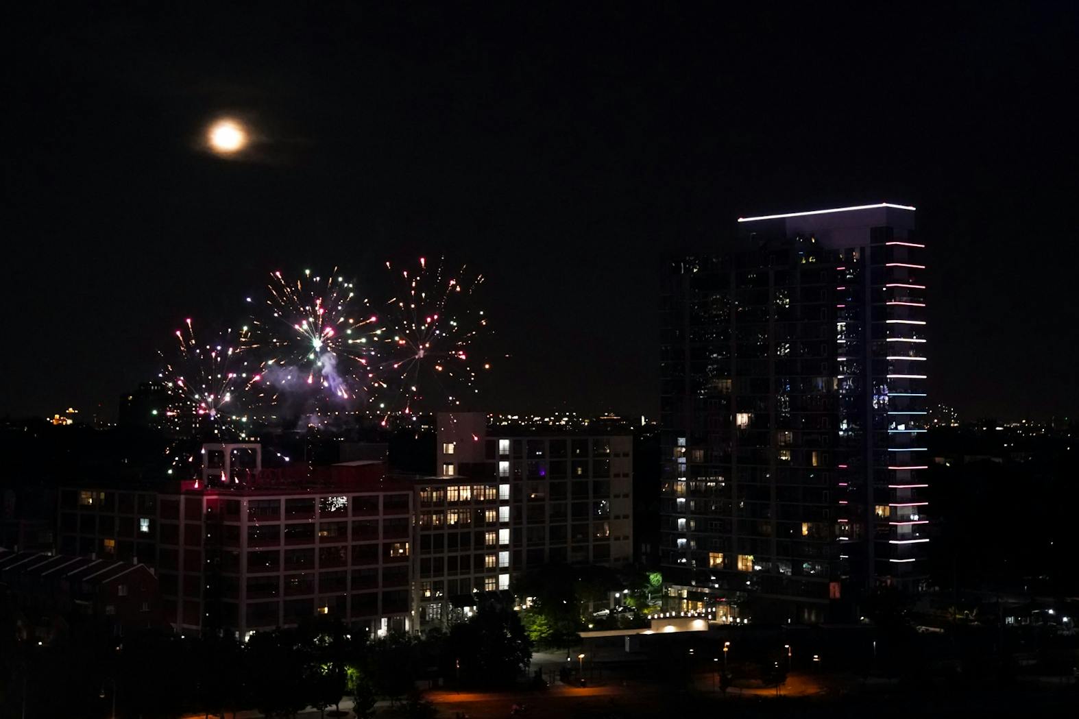 Philadelphia Independence Day 4th of July 2020 Schuylkill River Fireworks Moon.jpg