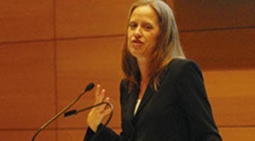 Teach for America founder cites 'urgency' of mission