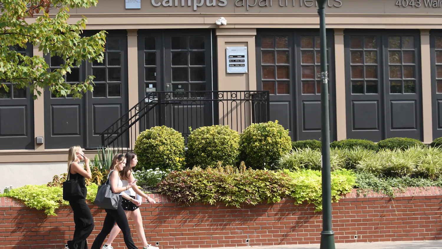 09-07-23 Campus Apts Office (Derek Wong).jpg