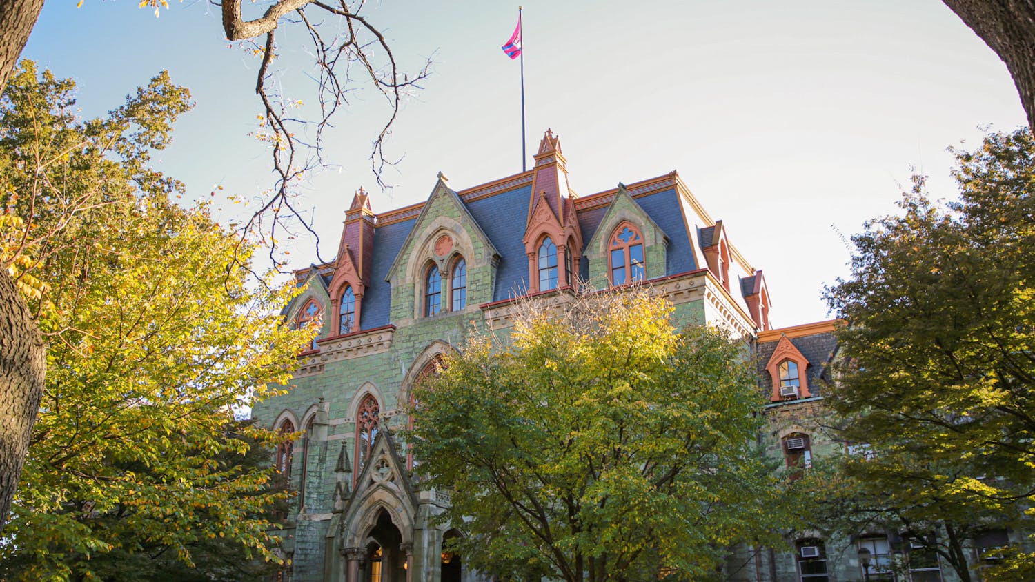 11-05-21 Fall Campus (Jesse Zhang)-00.jpeg