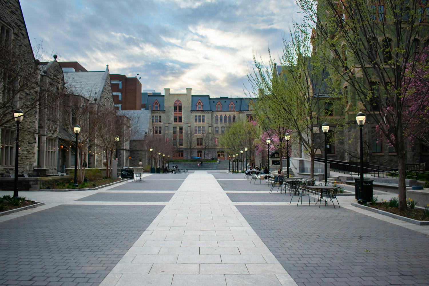 03-30-25 College Hall (Devansh Raniwala).jpg