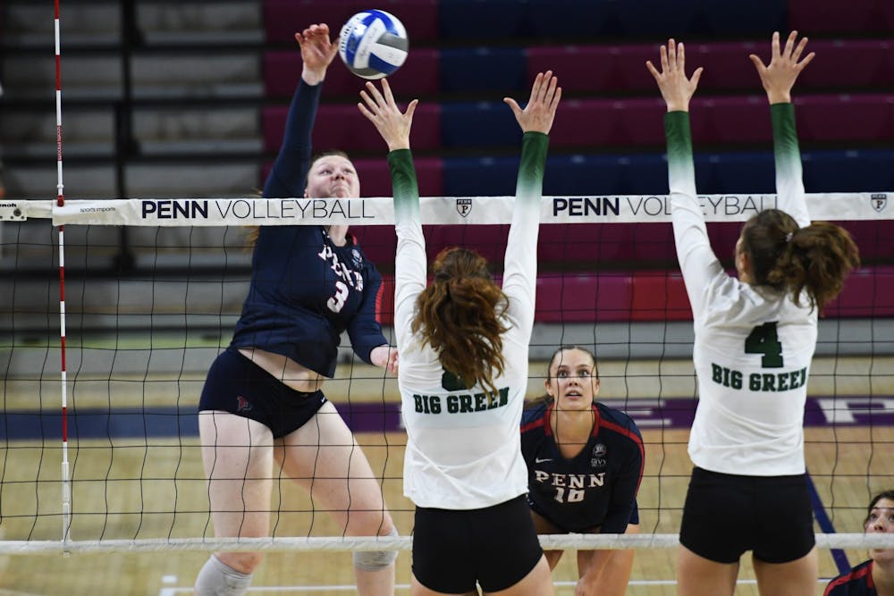 10-2-2021-volleyball-vs-dartmouth-margaret-planek-anna-vazhaeparambil