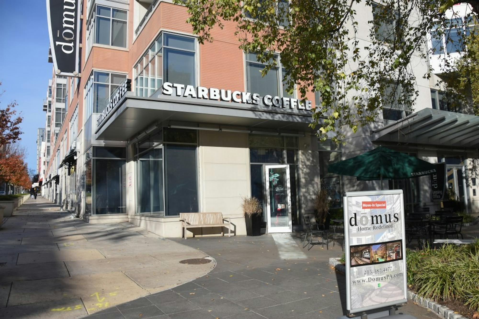 34th and Chestnut Starbucks Closing.jpg