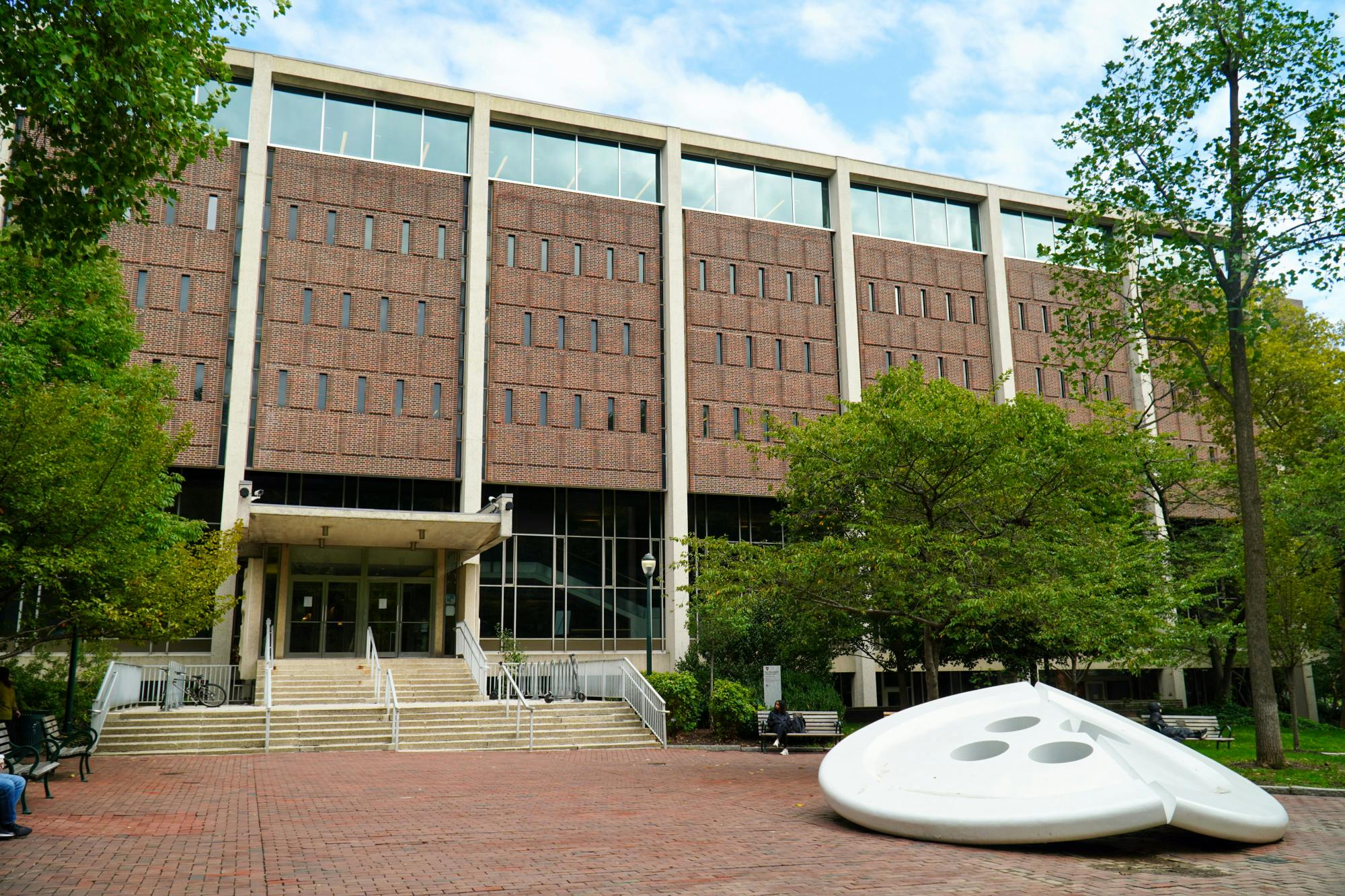 09-27-23 Van Pelt Library (Gabriel Jung)-1.jpg