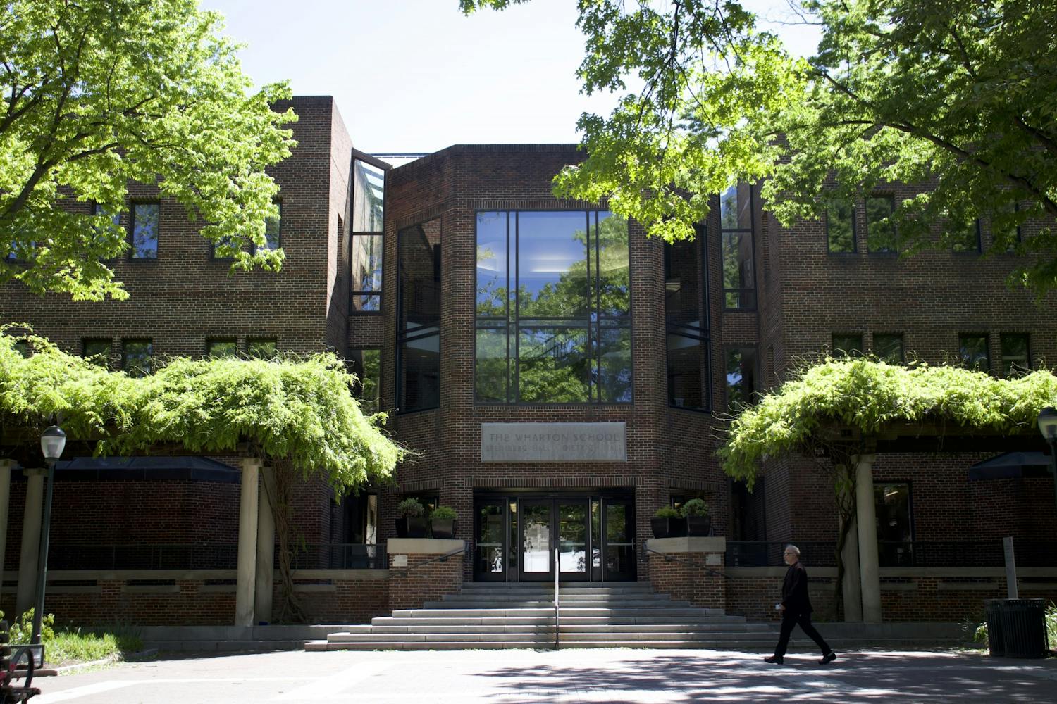 05-01-2021 Buildings (Diego Cárdenas Uribe)1.jpg