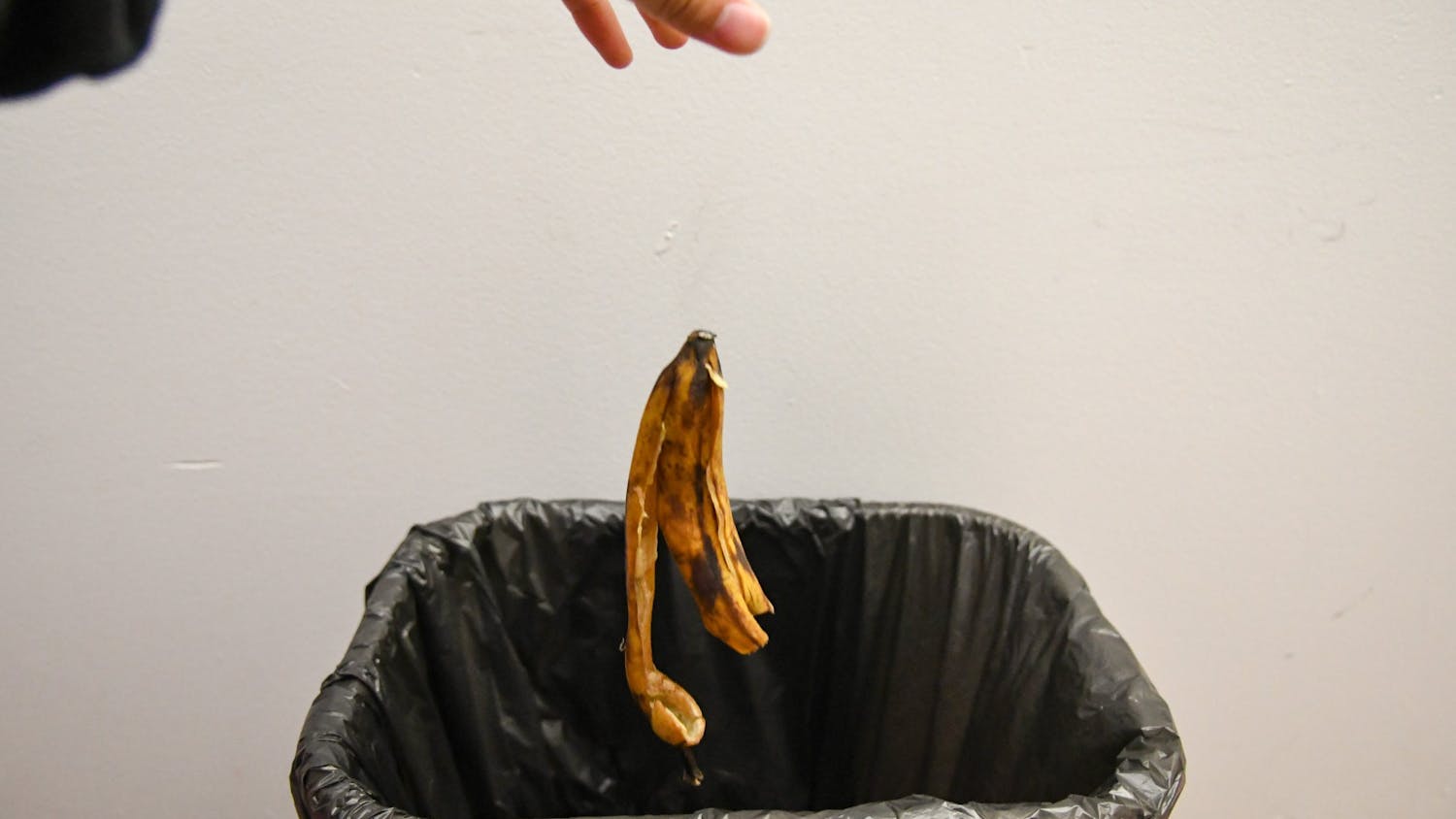 10-12-22 Composting (Derek Wong).jpg