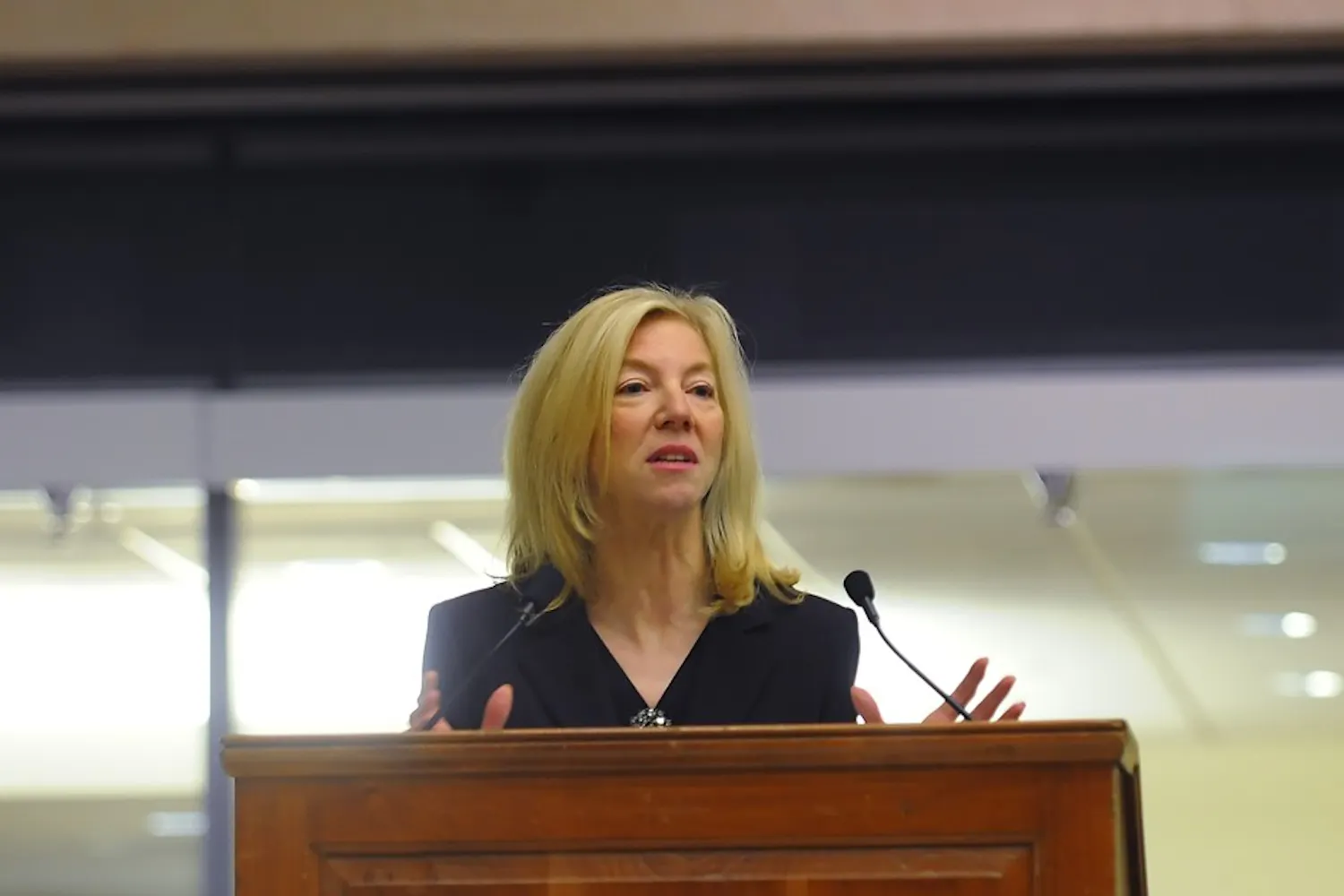 Gutmann bridges University, D.C.