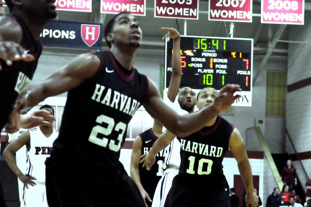 Men's Hoops loses to Harvard in Boston, Mass