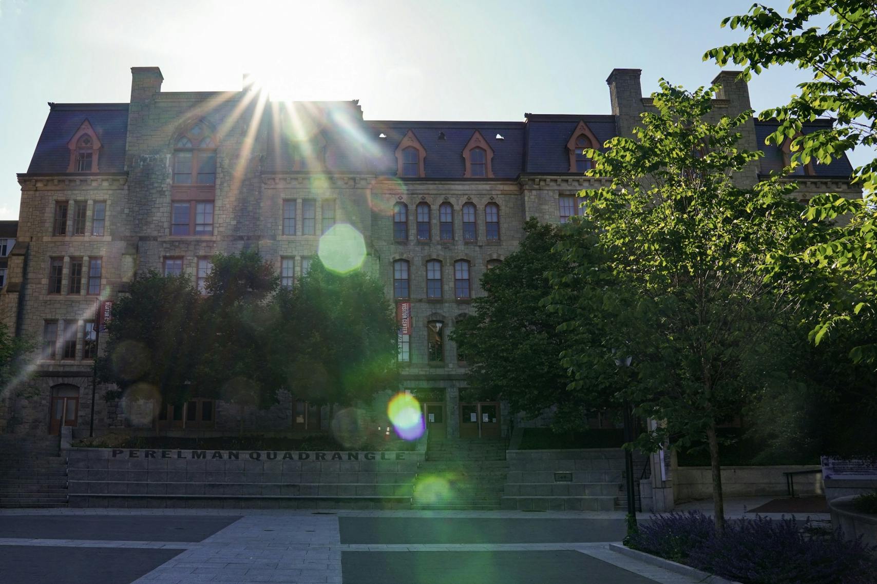 Penn Campus Perelman Quad Empty Ivies 001.jpg