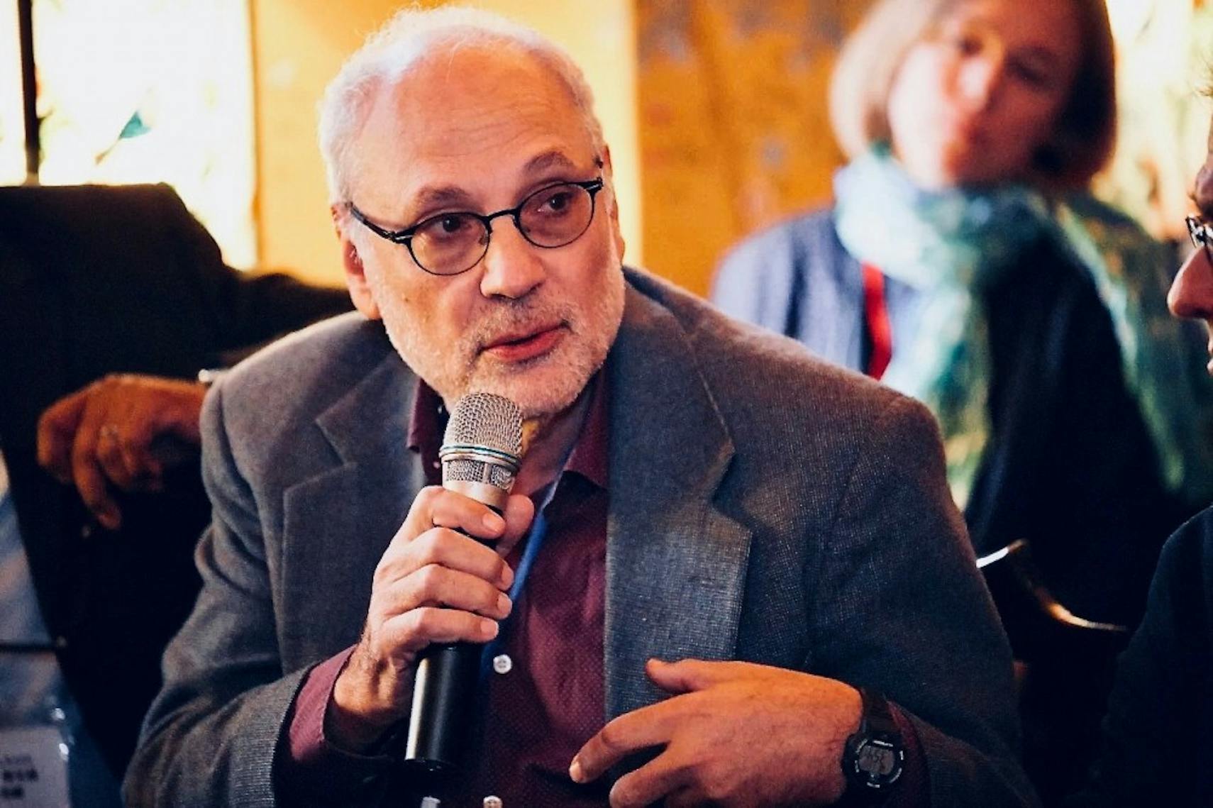 English professor Charles Bernstein retiring