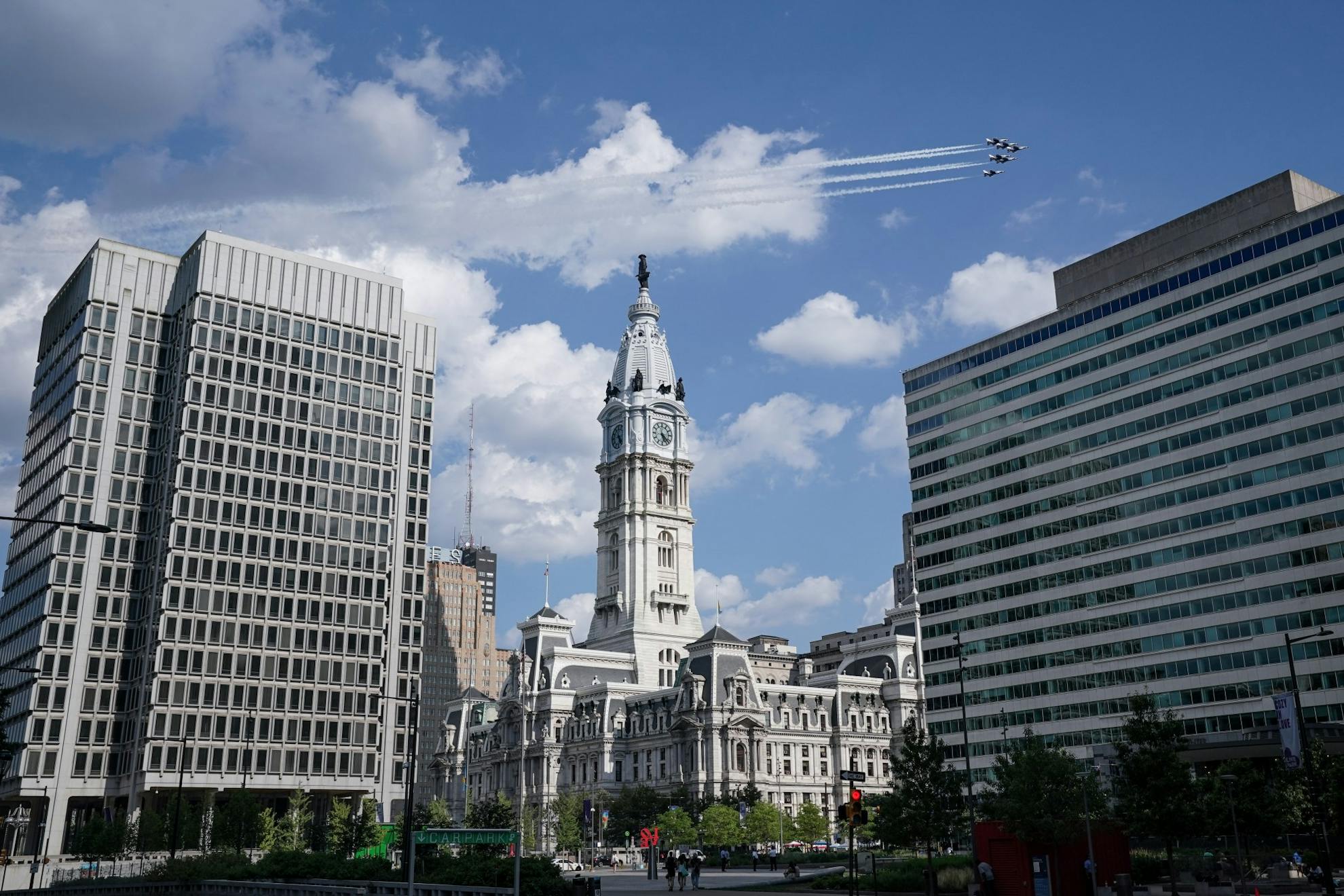 Philadelphia Independence Day 4th of July 2020 Air Force Planes Thunderbirds City Hall Flyover.jpg