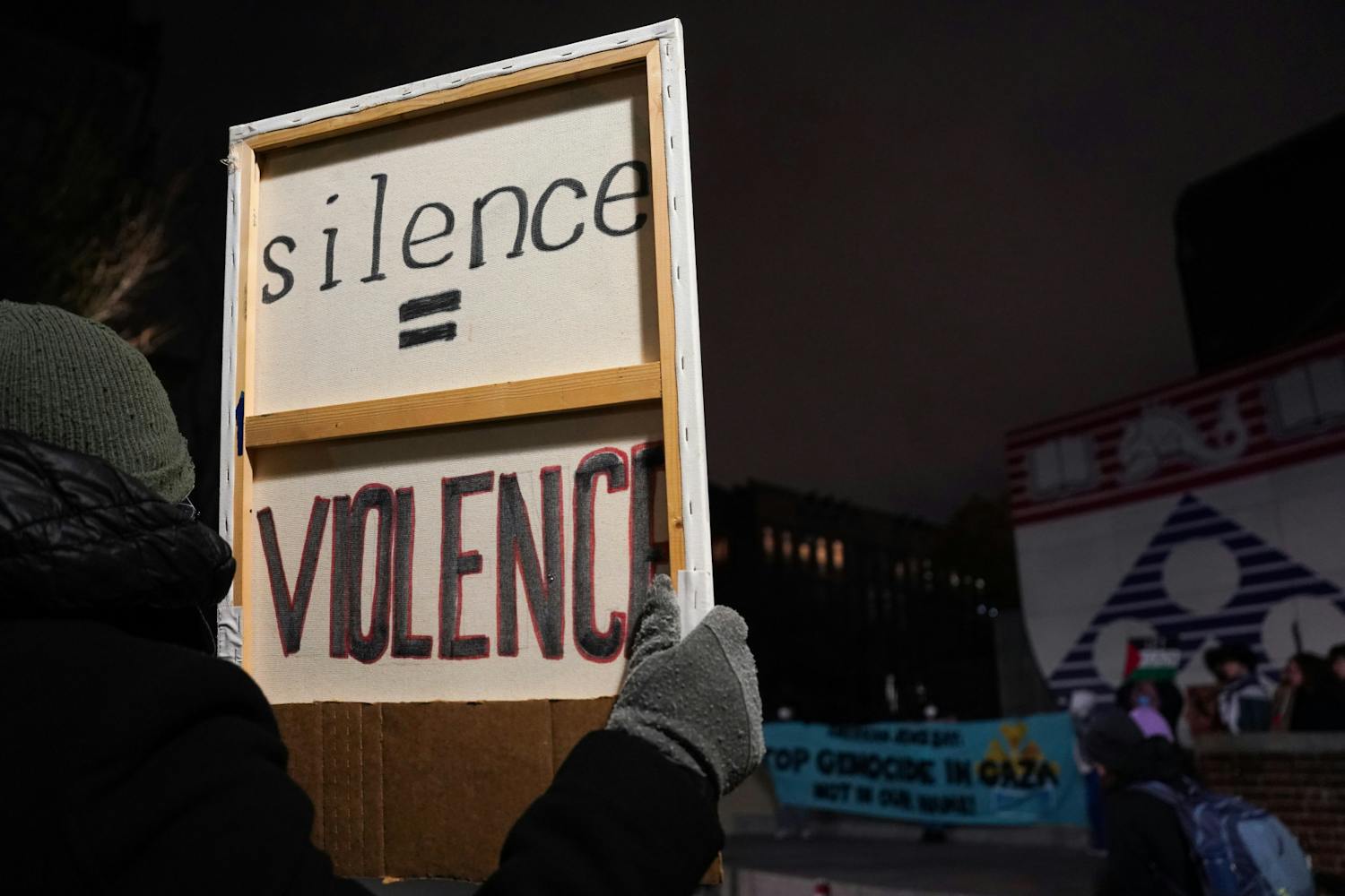 11-27-23 Penn Chavurah Rally for Israelism (Anna Vazhaeparambil).jpg