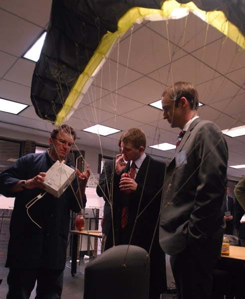 Guiding parachutes, getting $5K