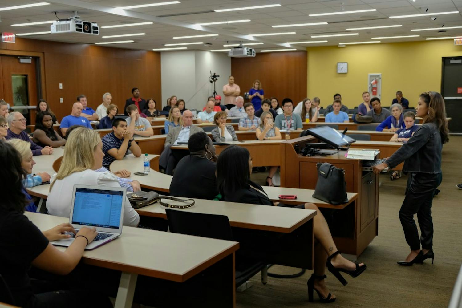 Michelle Malkin crowd.jpg