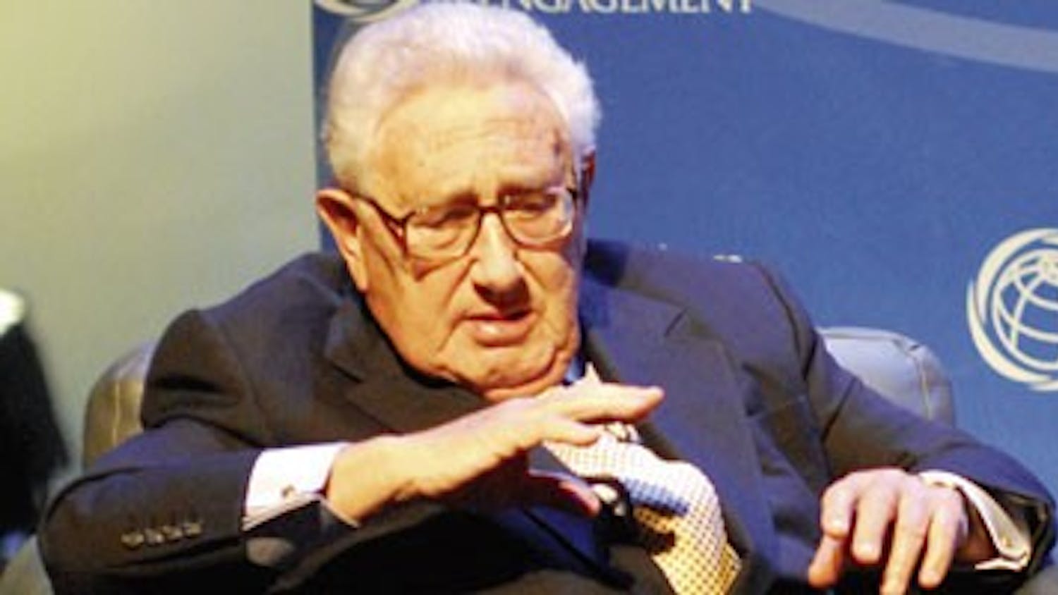 Kissinger says next president must prioritize