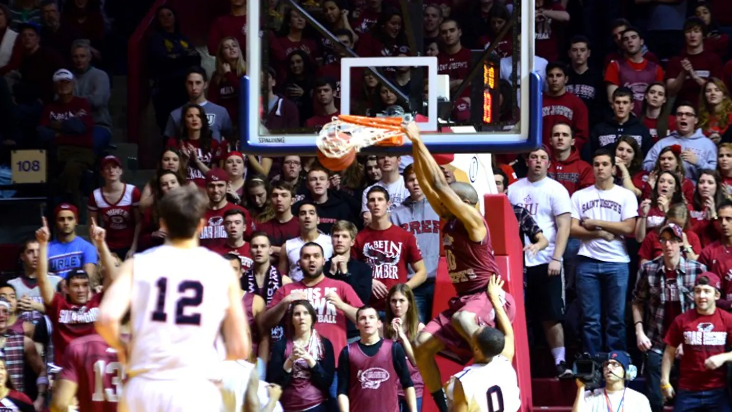 01182014_MensBasketballvStJoe