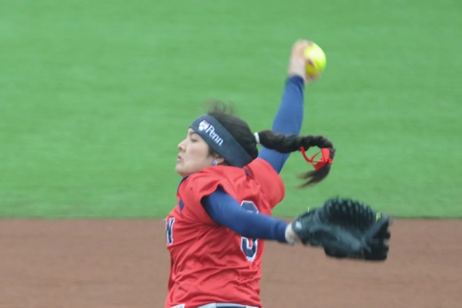 25088_03302012_softballvyale059f.jpg