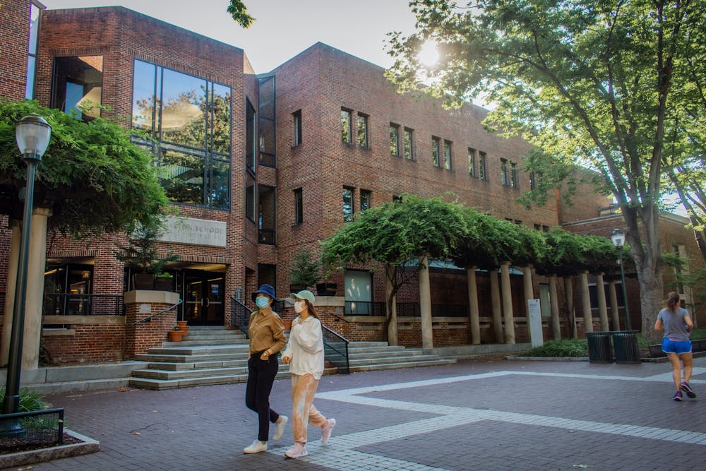 wharton-steinberg-dietrich-hall-steinyd-covid-19-coronavirus-masks-locust-walk