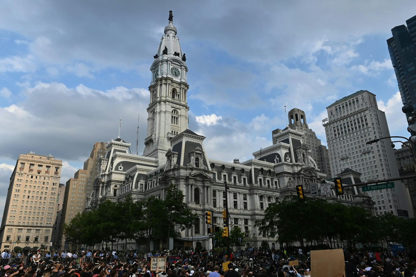 City Hall Philadelphia George Floyd Protest Fifth Day