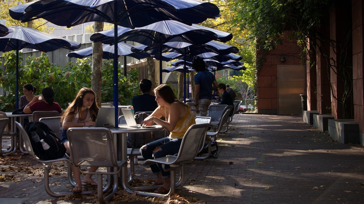 Huntsman Hall Wharton Tables Students Working.jpg