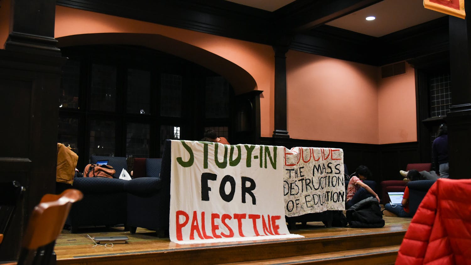 02-18-24 Study-In for Palestine (Chenyao Liu).jpg