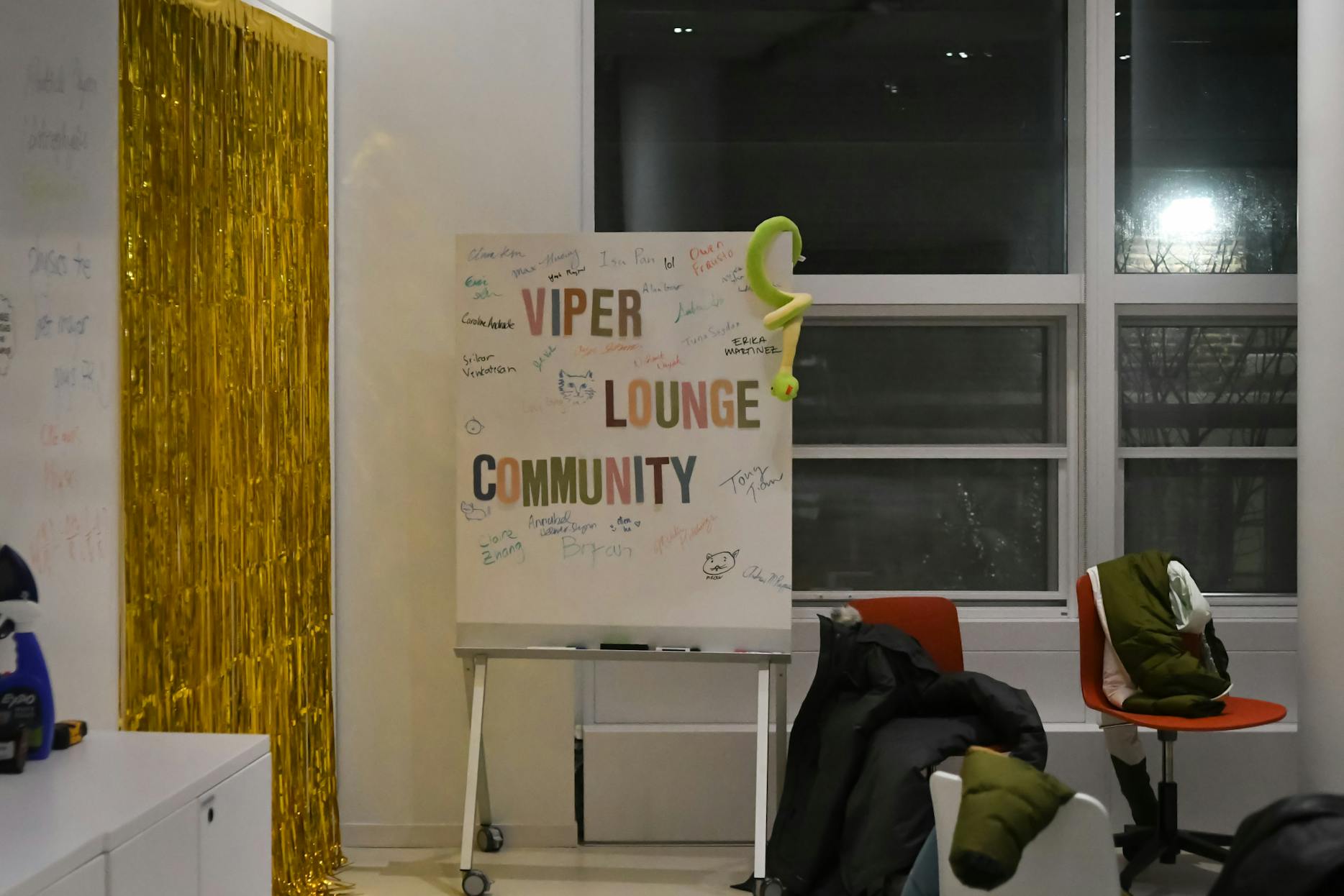 12-12-24 VIPER Lounge (Riya Mitra)