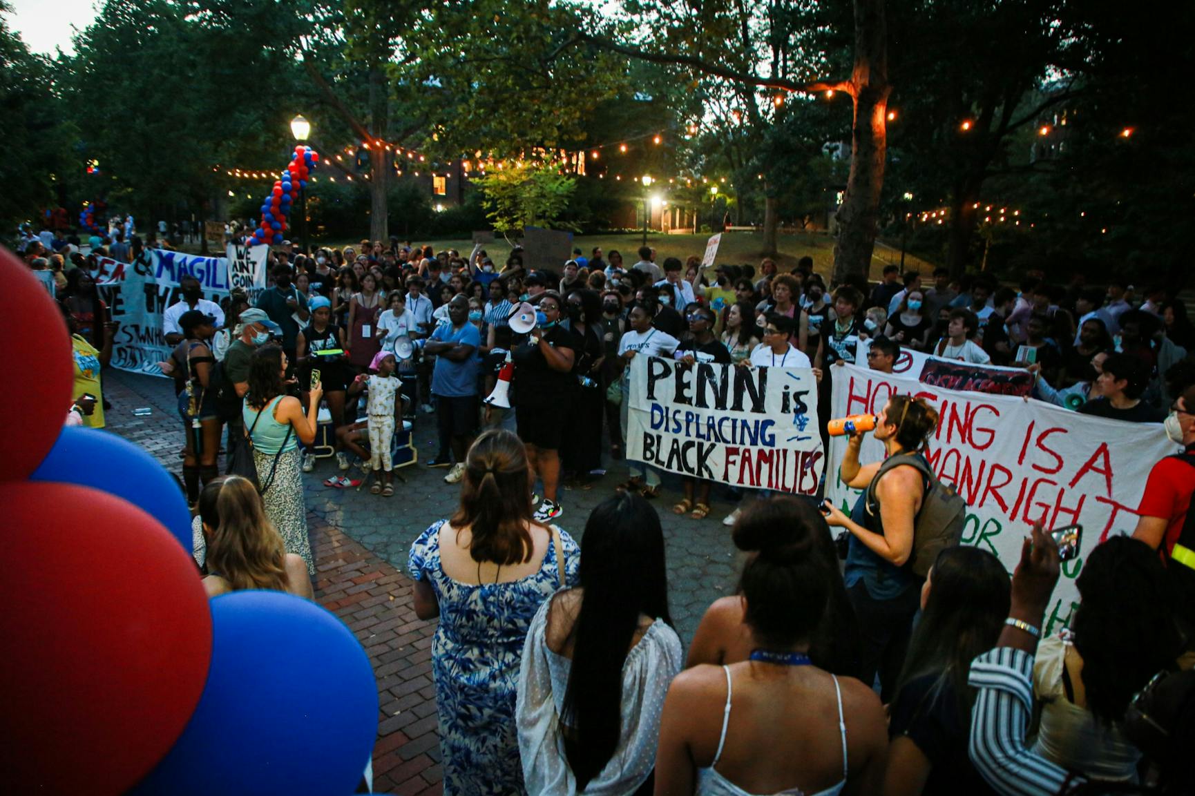 08-29-22 convocation protestors 3 (Jesse Zhang).jpg