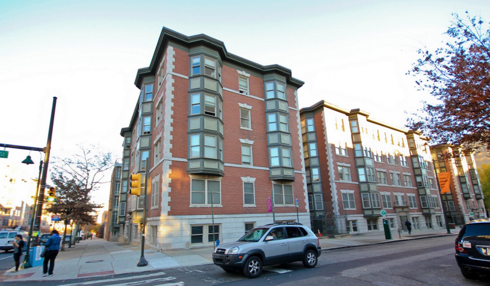 Kings Court English House