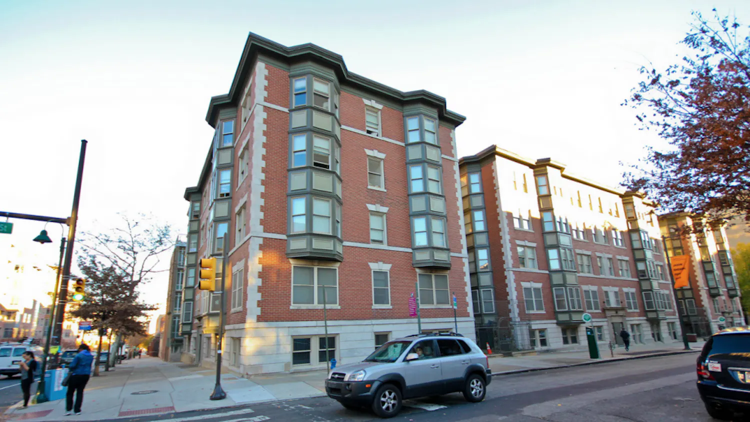 Kings Court English House