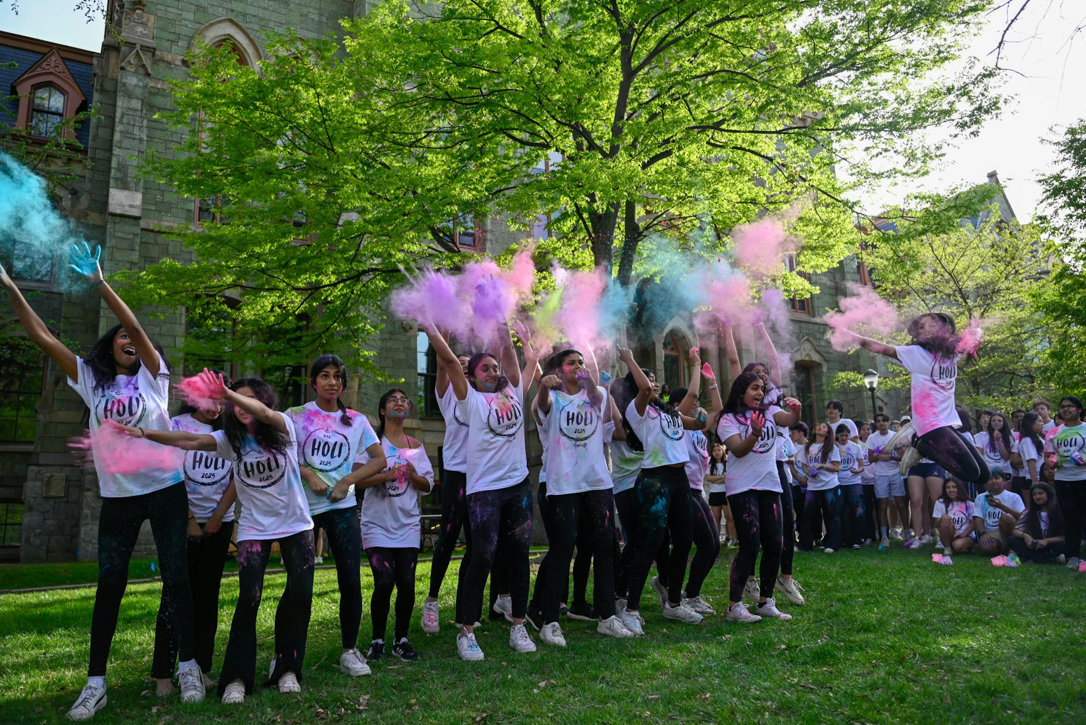 04-20-25 Holi Dom (Naddy Teo)