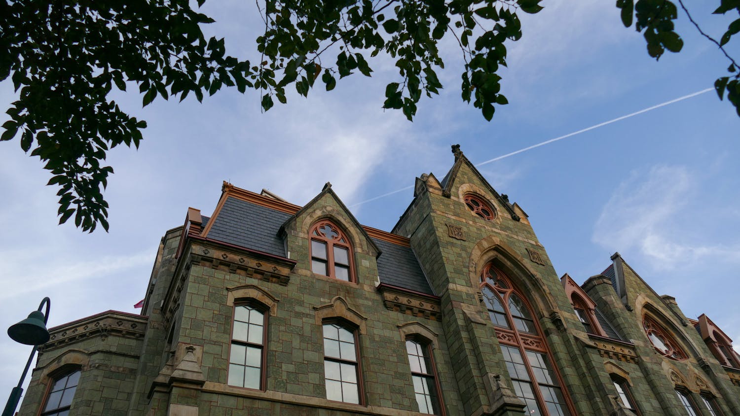 09-23-25 College Hall & Benjamin Franklin (Ellie Pirtle) (2).jpg