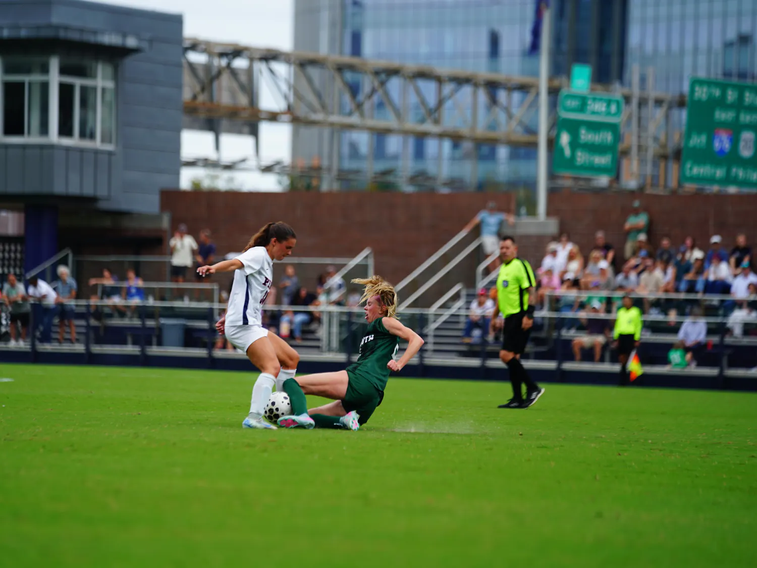 09-27-25 Penn Women's Soccer vs Dartmouth (Noah Jeong) .jpg