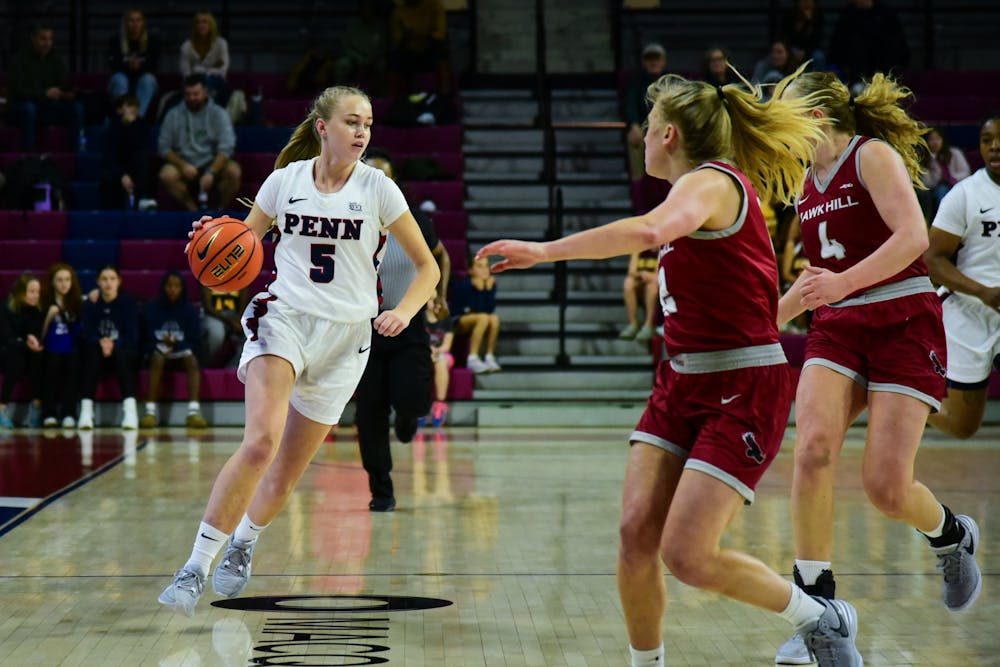 11-14-23-womens-basketball-vs-st-josephs-stina-almqvist-chenyao-liu