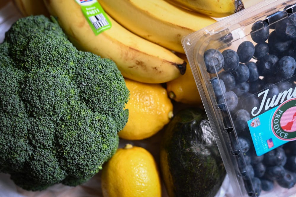 vegetables-fruit-food-pantry
