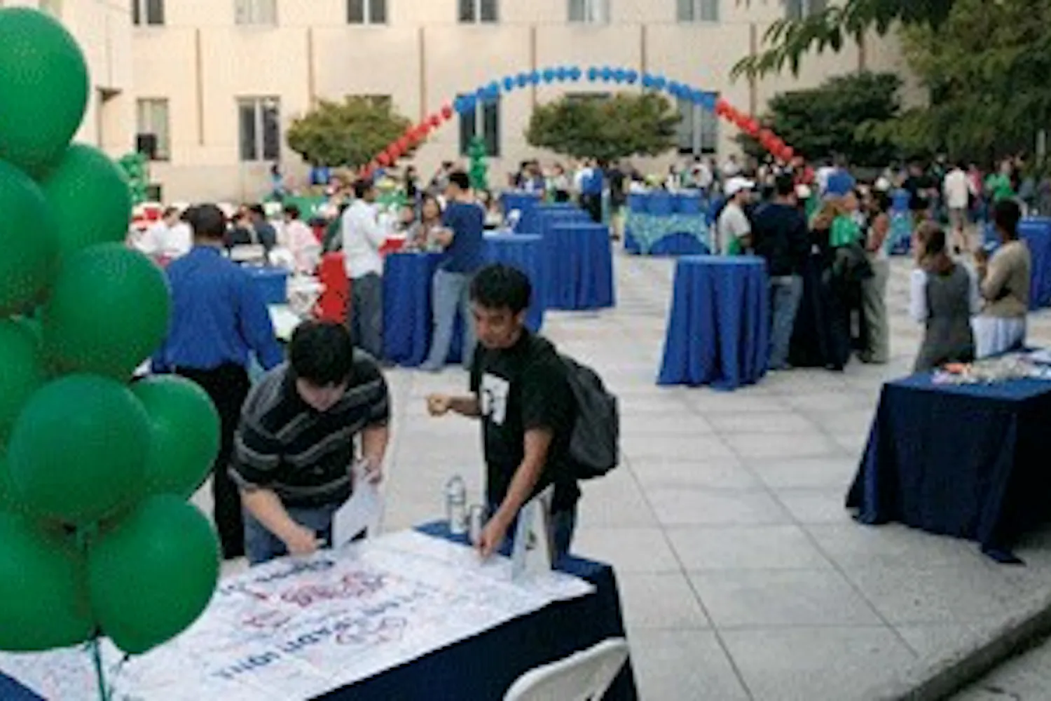 Despite bad economy, seniors get giving