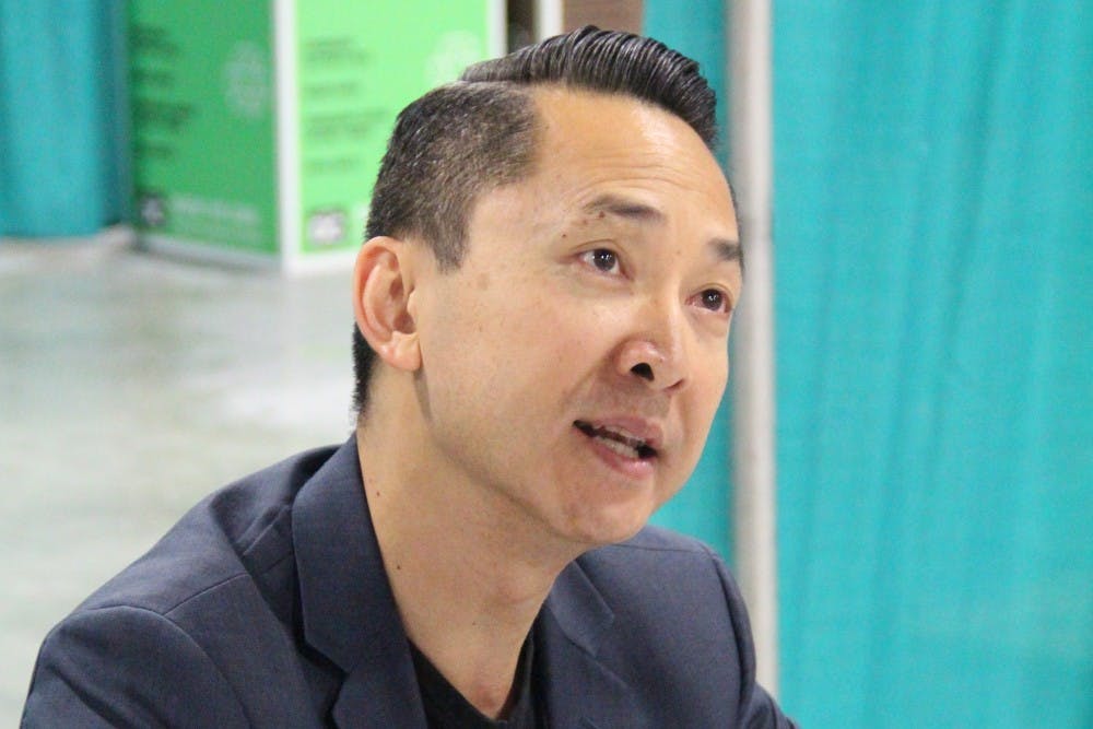 Pulitzer winner Viet Thanh Nguyen spoke to a Penn class on Vietnam War literature and film on April 18 | Photo Courtesy of Fourandsixty/Wikimedia Commons
