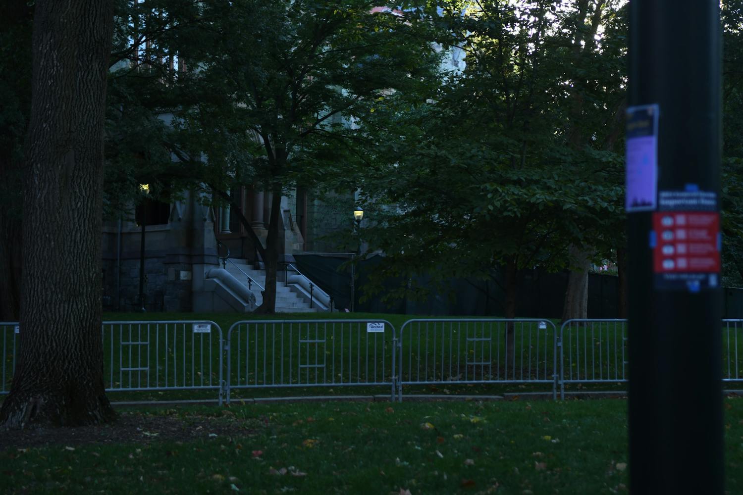 10-09-24 College Hall Fencing (Zoe Mackey).jpg